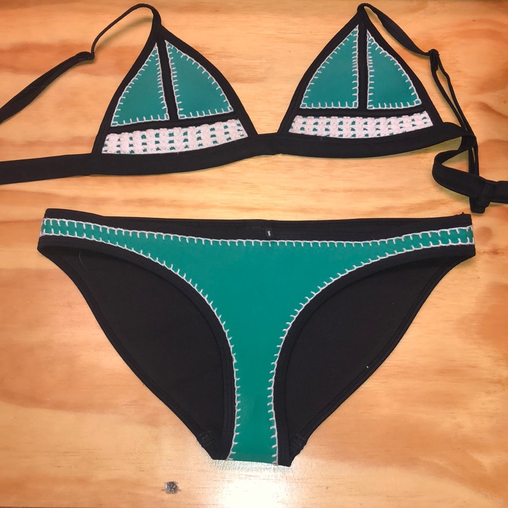 triangl swimsuit size small